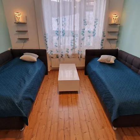 Familienfreundliche Grosse Peter In Bis 5 Personen