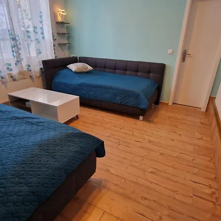 Apartment Familienfreundliche Große Peter In Bis 5 Personen *