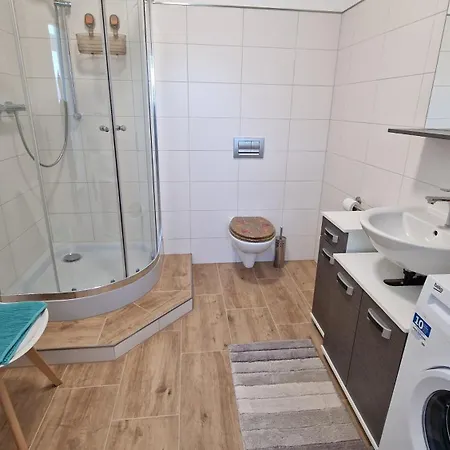 Familienfreundliche Grosse Peter In Bis 5 Personen Lejlighed *